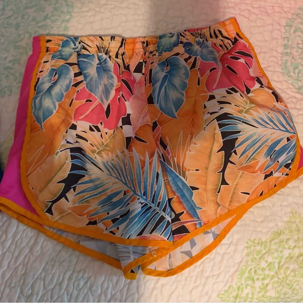 Nike youth xl Orange Pink Athletic Shorts